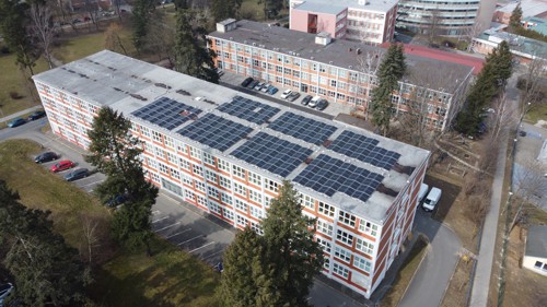 Administrativní budova - fotovoltaická elektrárna